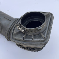 Патрубок воздушного фильтра на Mercedes Vito W639 2.2 CDI ОМ651 A6395280624