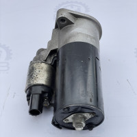 Стартер на Volkswagen Crafter 2.5 TDI 076911023A 0001125055