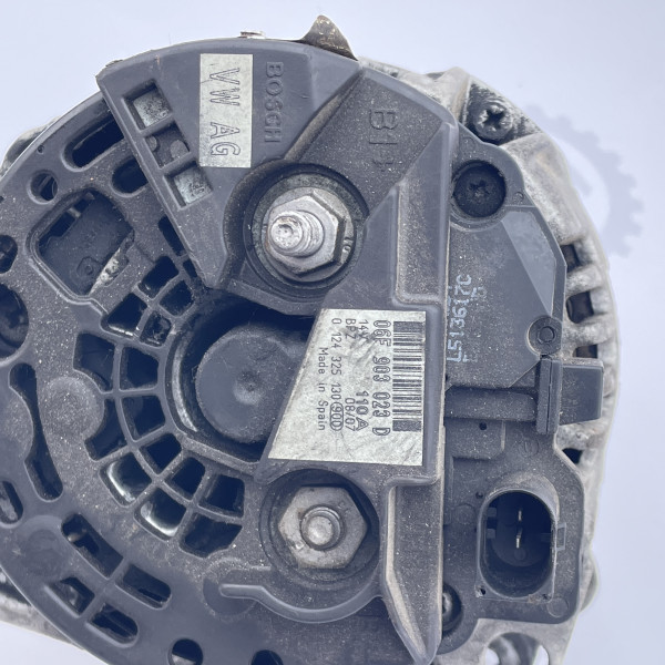 Генератор на Volkswagen Crafter 2.5 TDI 06F903023D 0124325130