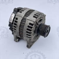 Генератор 180 A на Volkswagen Crafter 2.5 TDI 0121715003