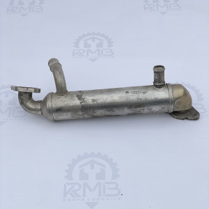 Теплообменник Радиатор системы EGR на Volkswagen Crafter 2.5 TDI 076131512F