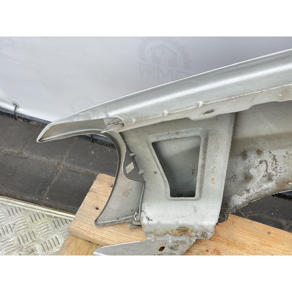 Переднее правое крыло на Jeep Grand Cherokee