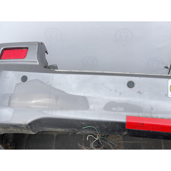 Задний бампер на Hyundai Terracan