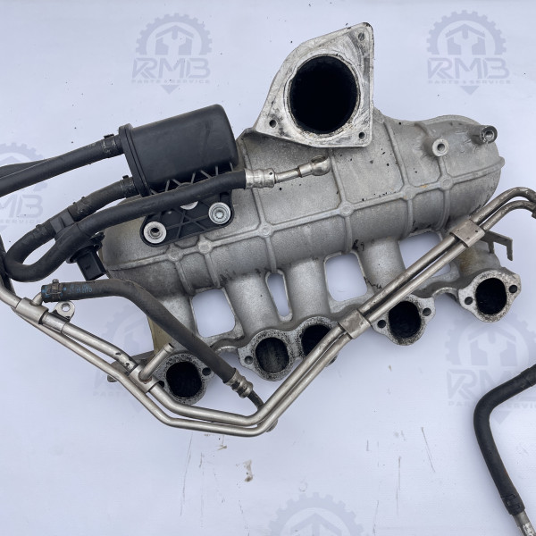 Впускний колектор на Фольксваген Крафтер 2.5 TDI 076129713A