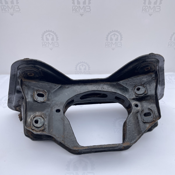 Балка задней подвески (подрамник) на Hyundai Santa Fe 4Х4 5540126500