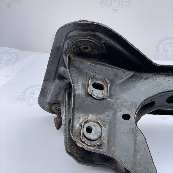 Балка задней подвески (подрамник) на Hyundai Santa Fe 4Х4 5540126500