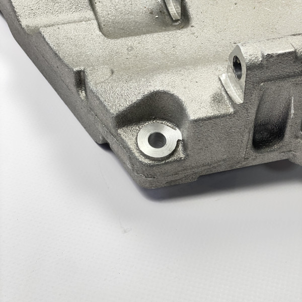 Кронштейн крепления компрессора кондиционера на Mercedes Sprinter 2.2 OM646 А6462340539