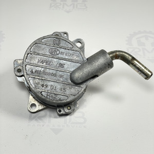 Вакуумный насос на Mercedes ML270 W163 E-Class W210 C-Class W203 2.2 2.7 cdi  A6112300065