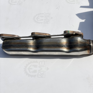 Випускний колектор А6421400909 лівий А6421400809 правий на Мерседес Спрінтер 3.0 OM642 V6 W906 W 907 