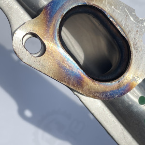 Випускний колектор А6421400909 лівий А6421400809 правий на Мерседес Спрінтер 3.0 OM642 V6 W906 W 907 