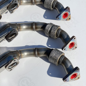 A6421400809 Колектор випускний правий R на 3.0 OM642 V6 на Мерседес Спрінтер 319 519 W906 W907 (без упакування)