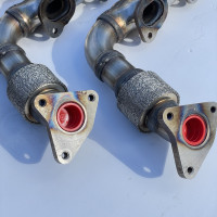 Выпускной коллектор левый L на Mercedes Sprinter W 906  W907 3.0 OM642 V6 A6421400909