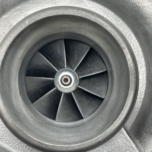 A6420901100 Tурбіна на Мерседес Спрінтер W 906 W 907 / W 910 3.0 319 519 A6420901100 Tурбіна на Мерседес Спрінтер W 906 W 907 / W 910 3.0 319 519