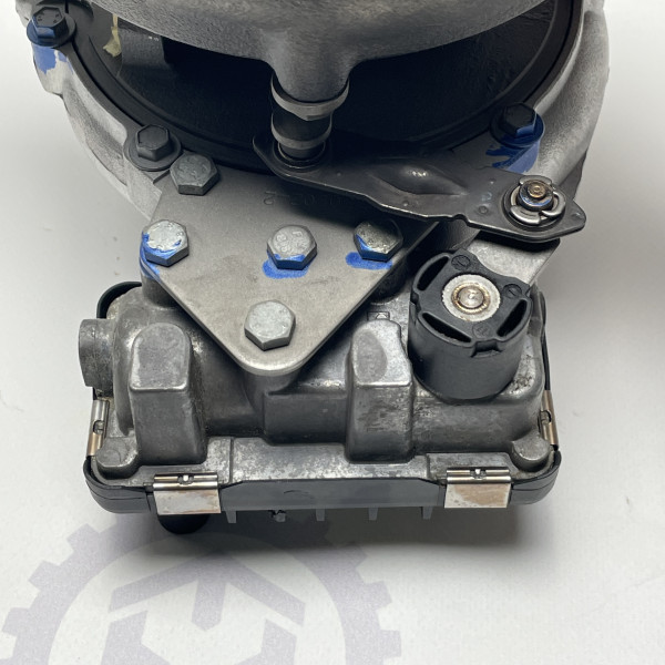 A6420901100 Tурбіна на Мерседес Спрінтер W 906 W 907 / W 910 3.0 319 519 A6420901100 Tурбіна на Мерседес Спрінтер W 906 W 907 / W 910 3.0 319 519