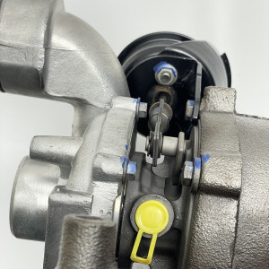 Турбіна на Фольксваген Тауран 2.0 ТДІ, Гольф, Пасат Б6, Шкода Октавія ІІ, Ауді А3, Сеат Леон, Сеат Толедо ІІІ, Сеат Альтеа  GT1749VA  HGR 03G 253 014 H   724930-8