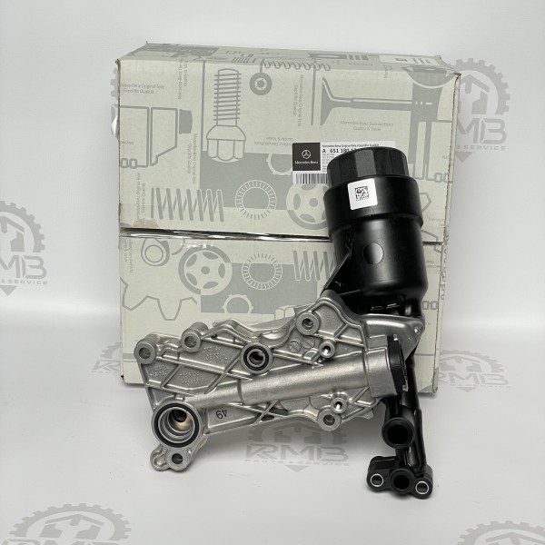 A6511801310 Теплообмінник Корпус масляного фільтра 2.2 OM651 на Мерседес GLE W166 C W204 W205 GLK X204 E W212 W213 S W221 W222 GLC X253