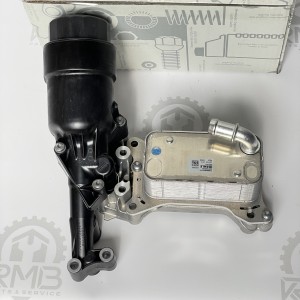 A6511801310 Теплообменник Корпус масляного фильтра 2.2 OM651 на Mercedes Mercedes GLE W166 C W204 W205 GLK X204 E W212 W213 S W221 W222 GLC X253