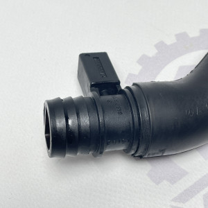 А6120160281 Патрубок картерных газов на Mercedes W211 2.7 OM647