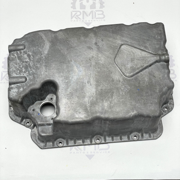 А6420140803 Поддон масляный нижняя часть на Mercedes Sprinter W 906 319 519 318 518 W906 3.0CDI OМ642