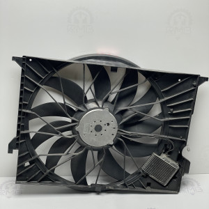 A2115000993 Вентилятор охлаждения двигателя на Mercedes E320 Е-class W211 3.2 OM648 650 Вт A2205000193