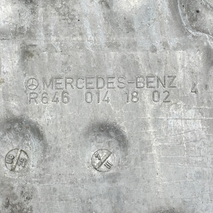 R6460141802 Масляный поддон двигателя на Mercedes C220 C-Class W203 E-Class E220 W211 2.2 CDI OM646