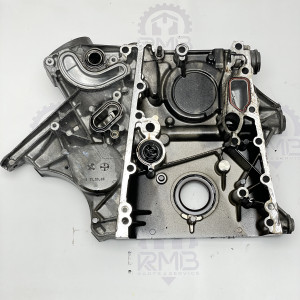 A6460150602 Передняя крышка двигателя на Mercedes 2.2 OM646 2.7 OM647 3.2 OM648