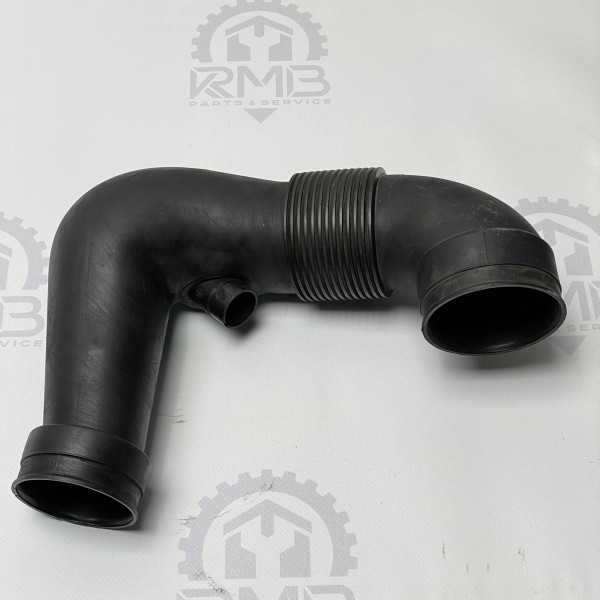 А6110940208 Патрубок воздушного фильтра на Mercedes E220 E-Class W210 2.2 CDI ОM611