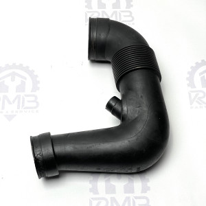  А6110940208 Патрубок воздушного фильтра на Mercedes E220 E-Class W210 2.2 CDI ОM611