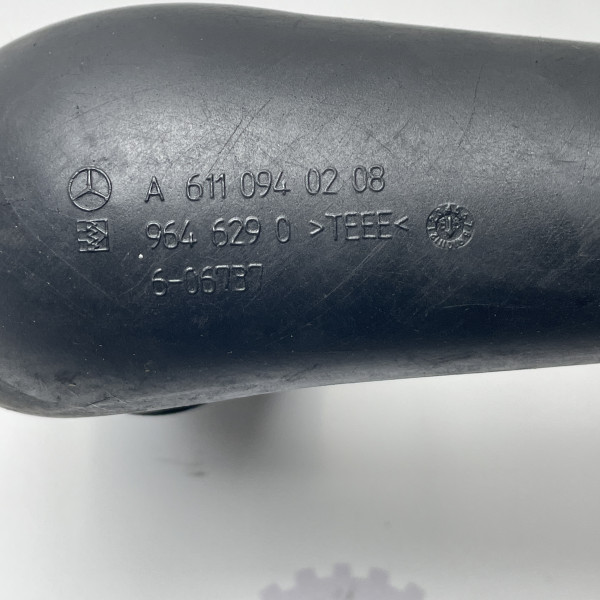 А6110940208 Патрубок воздушного фильтра на Mercedes E220 E-Class W210 2.2 CDI ОM611