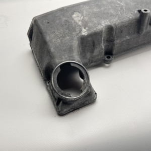 A6020161405 Клапанная крышка на Mercedes Sprinter 2.9 TDІ 312 - 412 OM602