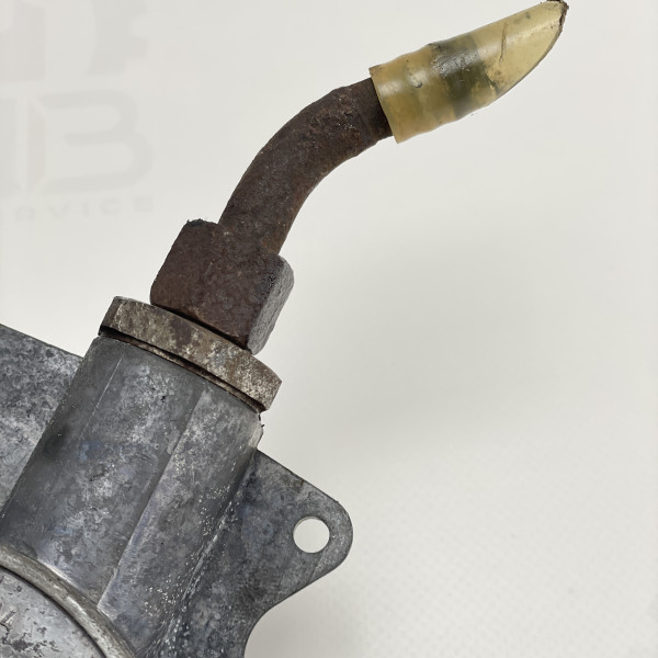 0002304365 Вакуумный насос на Mercedes Sprinter 312 412 2.9 TDI OM602