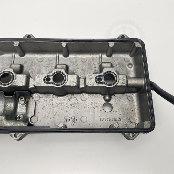 A6120160305 – Крышка клапанная 2.7 CDI OM612 на Mercedes 216 - 316 - 416 - 616