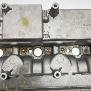 A6120160305 – Крышка клапанная 2.7 CDI OM612 на Mercedes 216 - 316 - 416 - 616