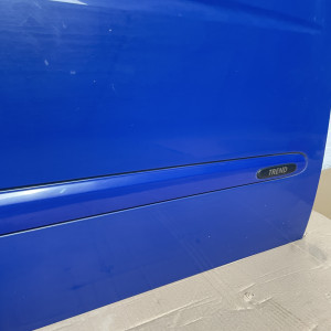 Дверка передня права на Мерседес Віто / Віано W639 111 112 115