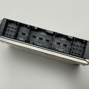 A6111538279 Блок управления двигателем (ЭБУ) C200 на Mercedes C-Class W203 2.2 CDI