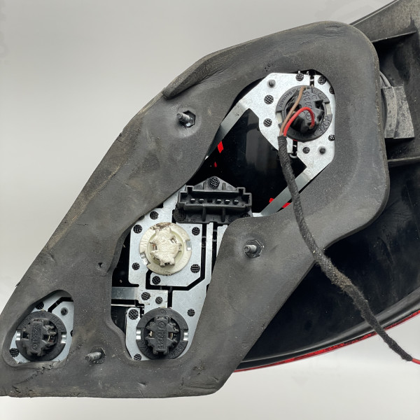 A2518200364 Фонарь – Задний левый фонарь на Mercedes R-Class A2518200164 W251