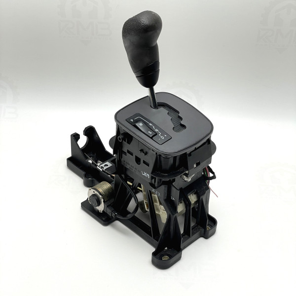 A1685400044 Селектор АКПП кулиса автомат на Mercedes A-Class W168