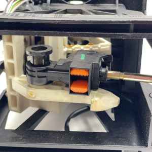 A1685400044 Селектор АКПП кулиса автомат на Mercedes A-Class W168