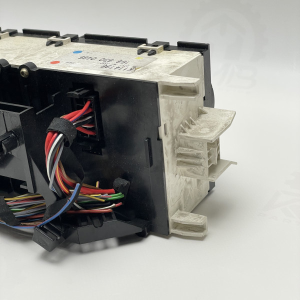 A1688300485 Блок управления печкой на Mercedes A-Class W168