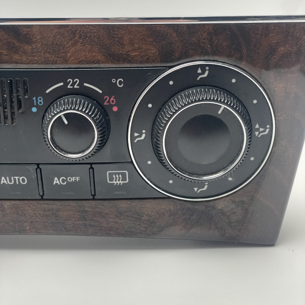 A2038301785 Блок управления климат-контролем на Mercedes C-Class W203