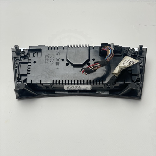 A2038301785 Блок управления климат-контролем на Mercedes C-Class W203