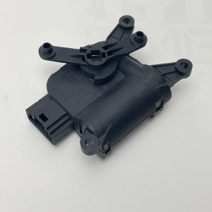 0132801332 Сервопривід заслінки пічки на Мерседес Vito W639 / Viano W639