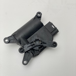 0132801332 Сервопривід заслінки пічки на Мерседес Vito W639 / Viano W639