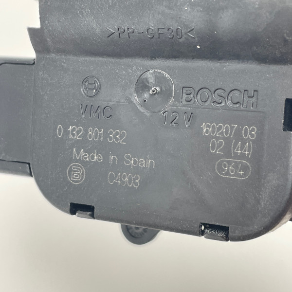 0132801332 Сервопривід заслінки пічки на Мерседес Vito W639 / Viano W639