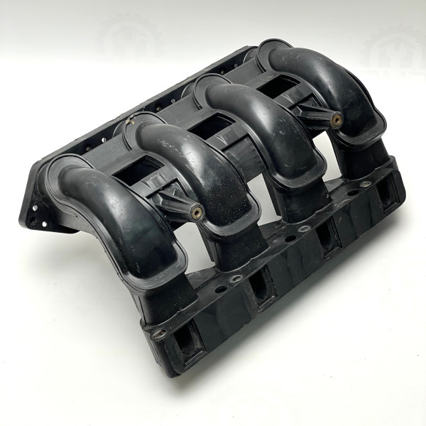 A6110900637 Впускний колектор (пластиковий) на Мерседес Спрінтер W901-W904 Віто W638 двигун 2.2 CDI OM611