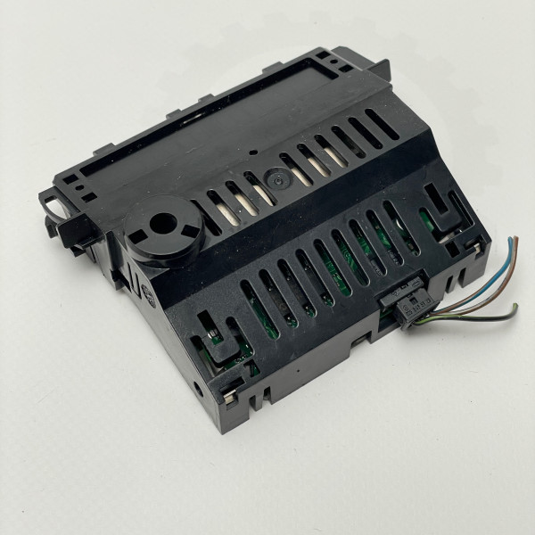 A2095452432 Блок управления парктрониками на Mercedes W203 / W209