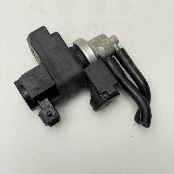 8200412085 — Клапан управления турбиной Renault Megane / Scenic / Laguna / Trafic 1.9 dCi