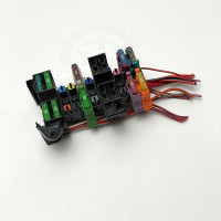 A2035400050 — Блок силовых предохранителей (распределитель питания) на Mercedes W203 C-Class / W209 CLK / Vito W639