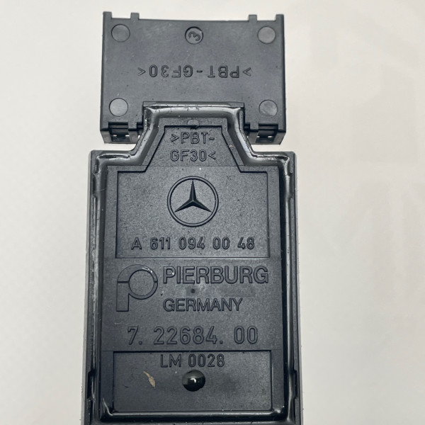 A6110940048  ДМРВ Датчик расхода воздуха (расходомер) на Mercedes W210 / W203 / W163 / W211