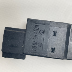 A0015452009 Датчик стоп-сигнала (лягушка) на Mercedes W202 / W210 / W140 / W163